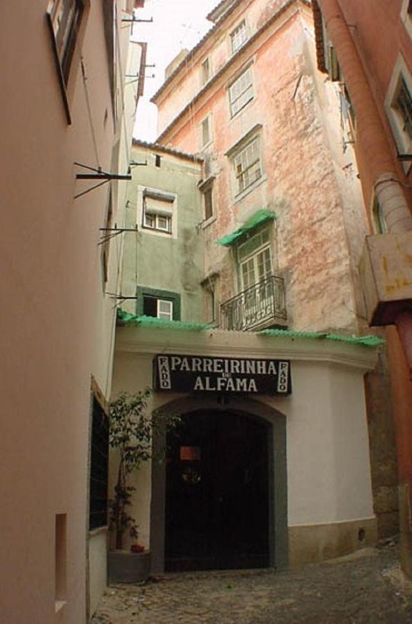 Best Terrace River View Apt In Alfama Lejlighed Lisboa